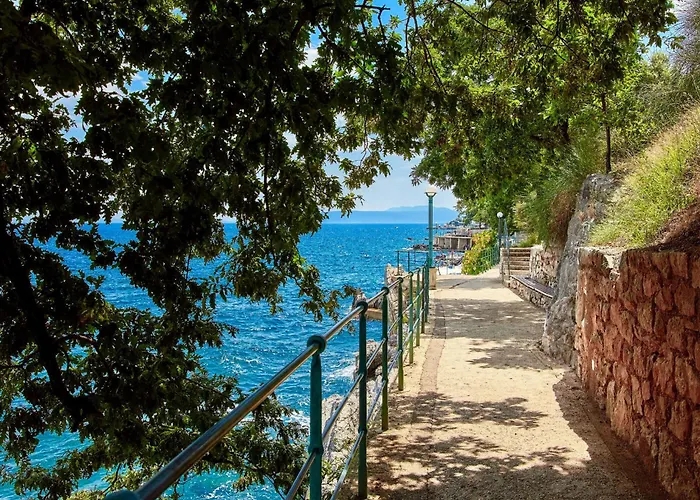 Zvonko-2 By Interhome *