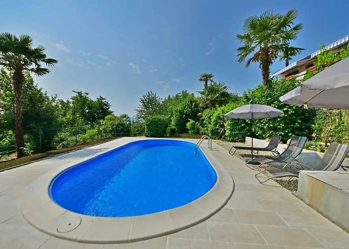 Apartman Zvonko-2 By Interhome *