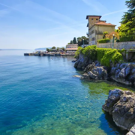 Zvonko-2 By Interhome 로브란