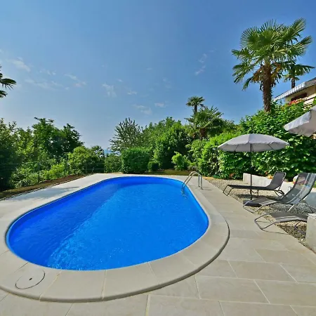 아파트 Zvonko-2 By Interhome *